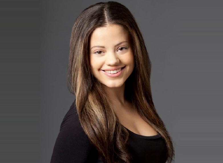 Sarah Jeffery